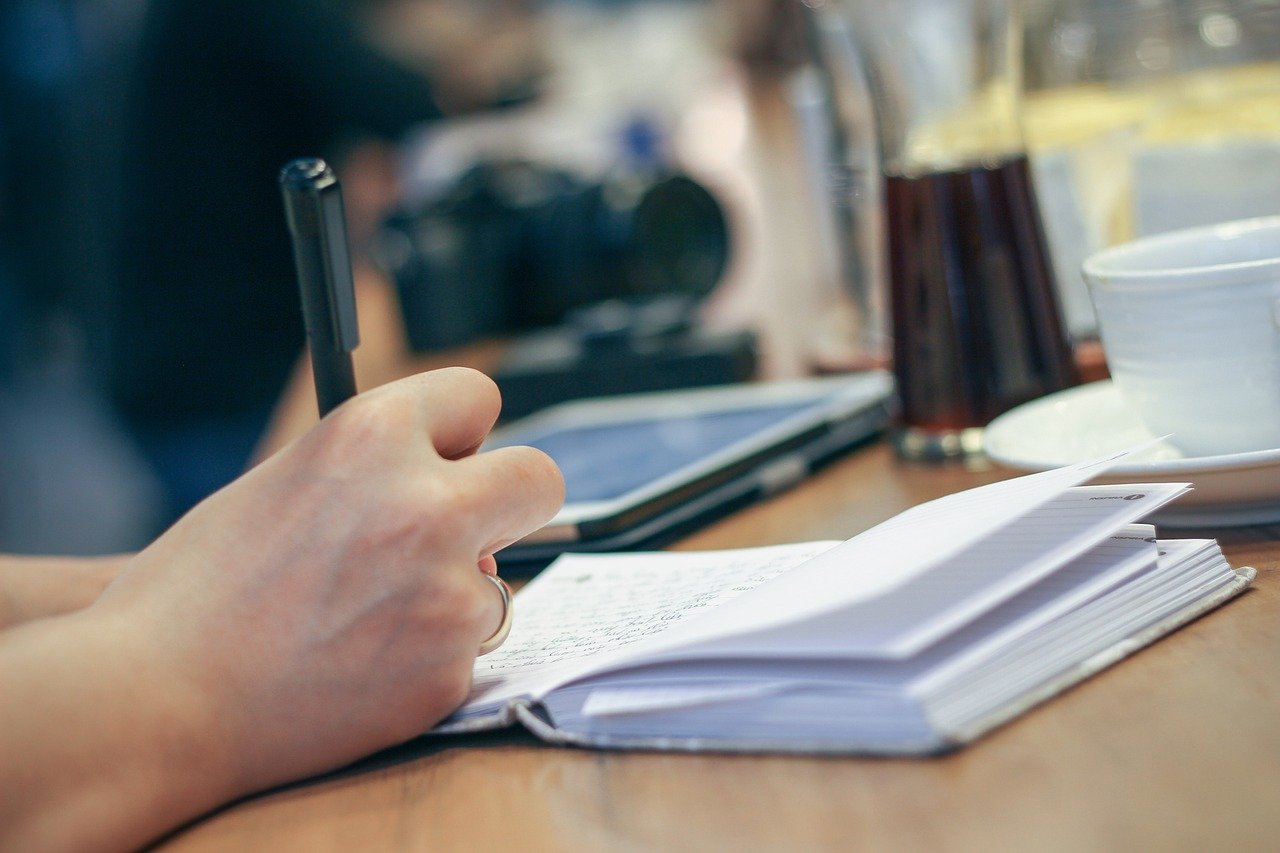 how to write about movie rumors responsibly